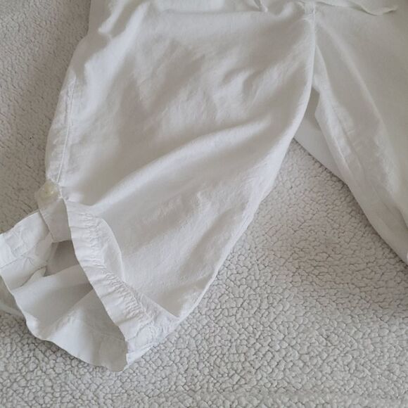 C.B. Casual Women's capris pants - Picture 5 of 9